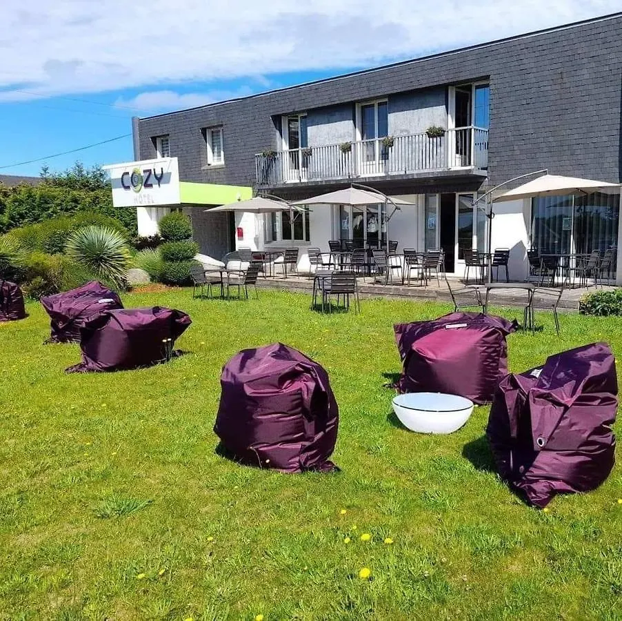 Cozy Hotel Logis Morlaix contacts
