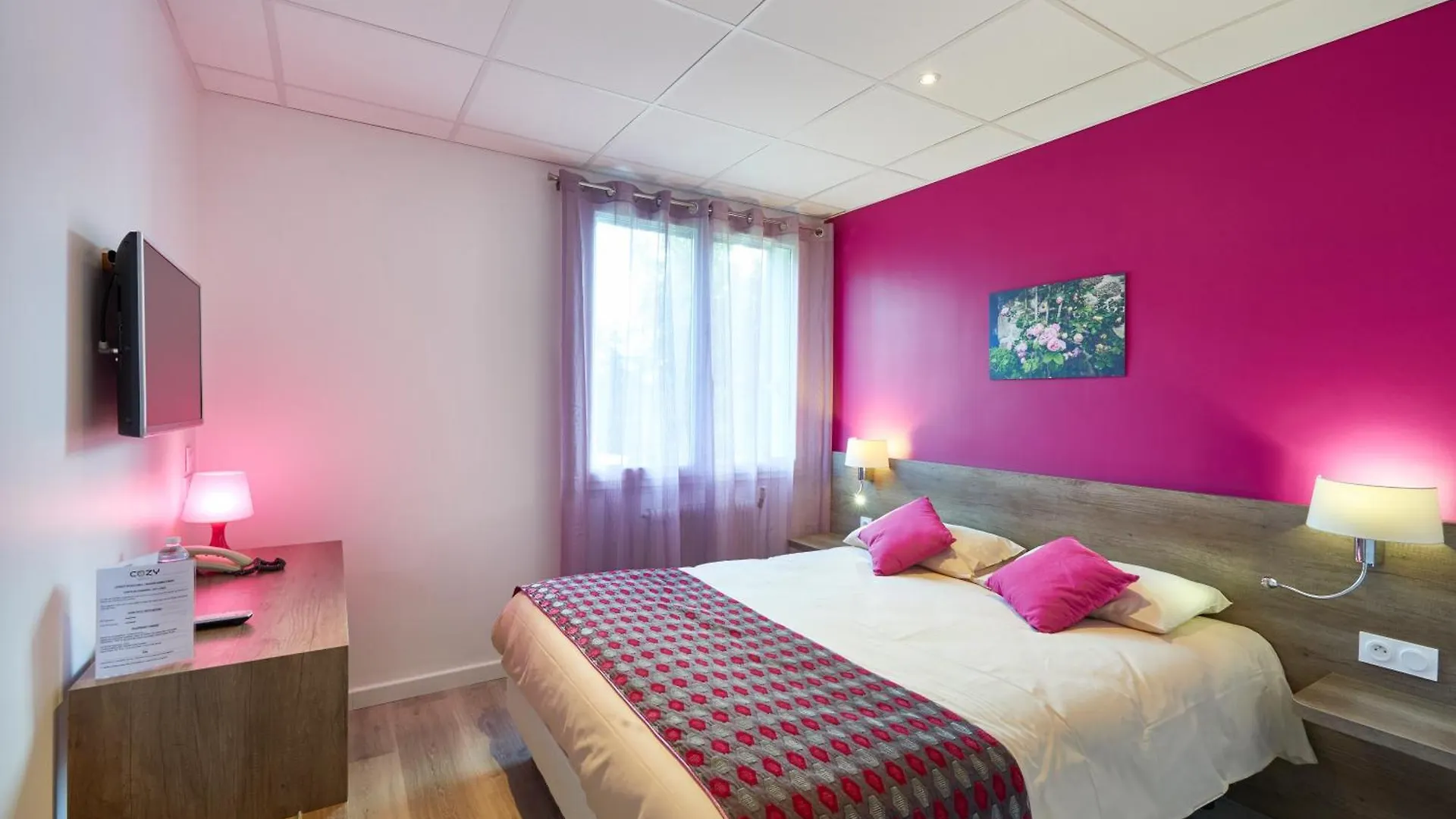 Cozy Hotel Logis Morlaix Plouigneau France