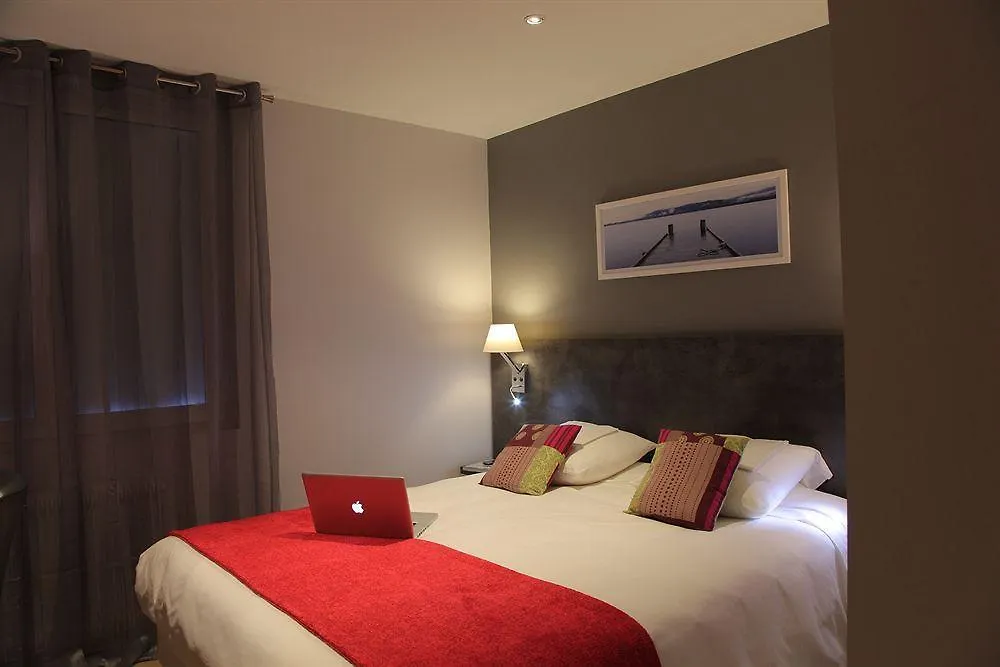 Cozy Hotel Logis Morlaix Plouigneau フランス