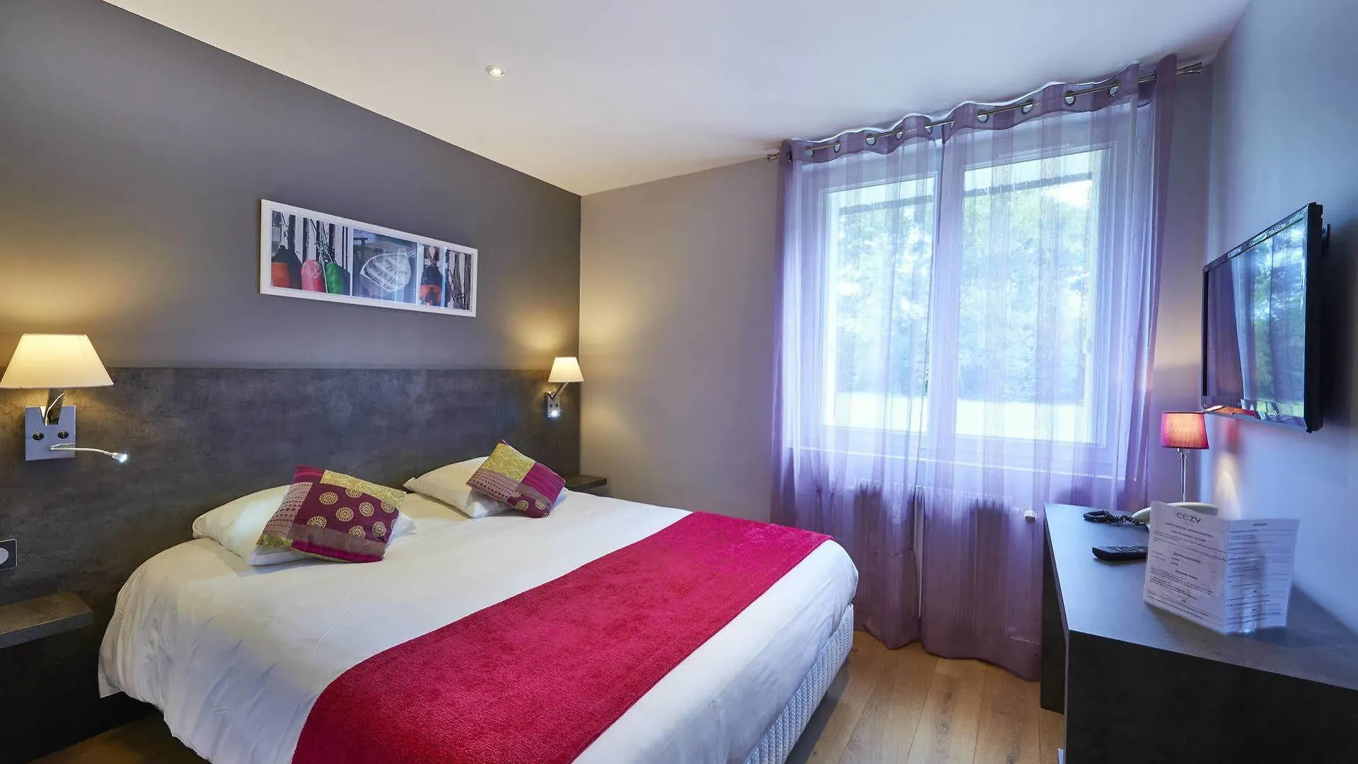 Cozy Hotel Logis Morlaix Plouigneau